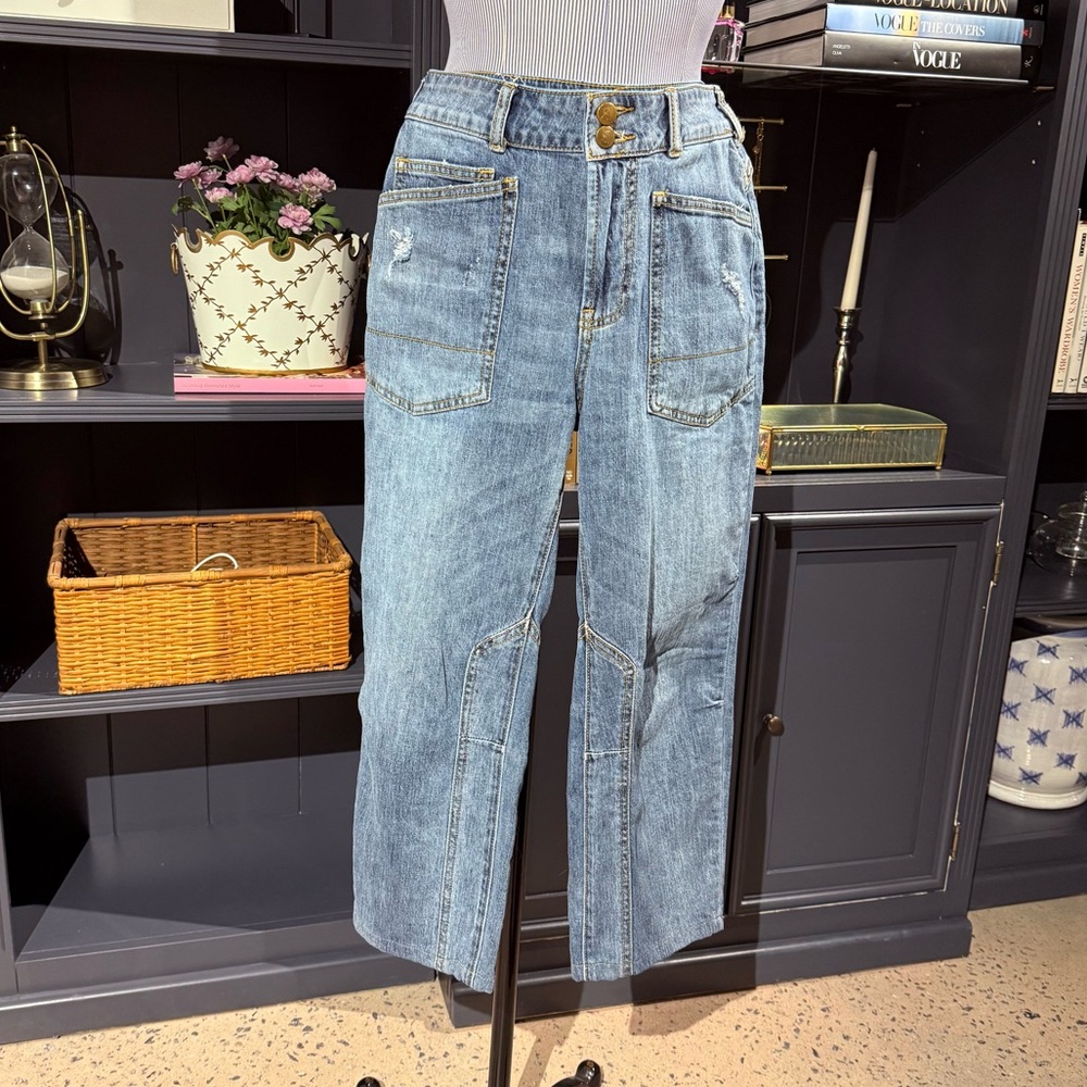 Pilcro The Wanderer Relaxed Patch Pocket Jeans – Size 24P - Picture 4 of 15